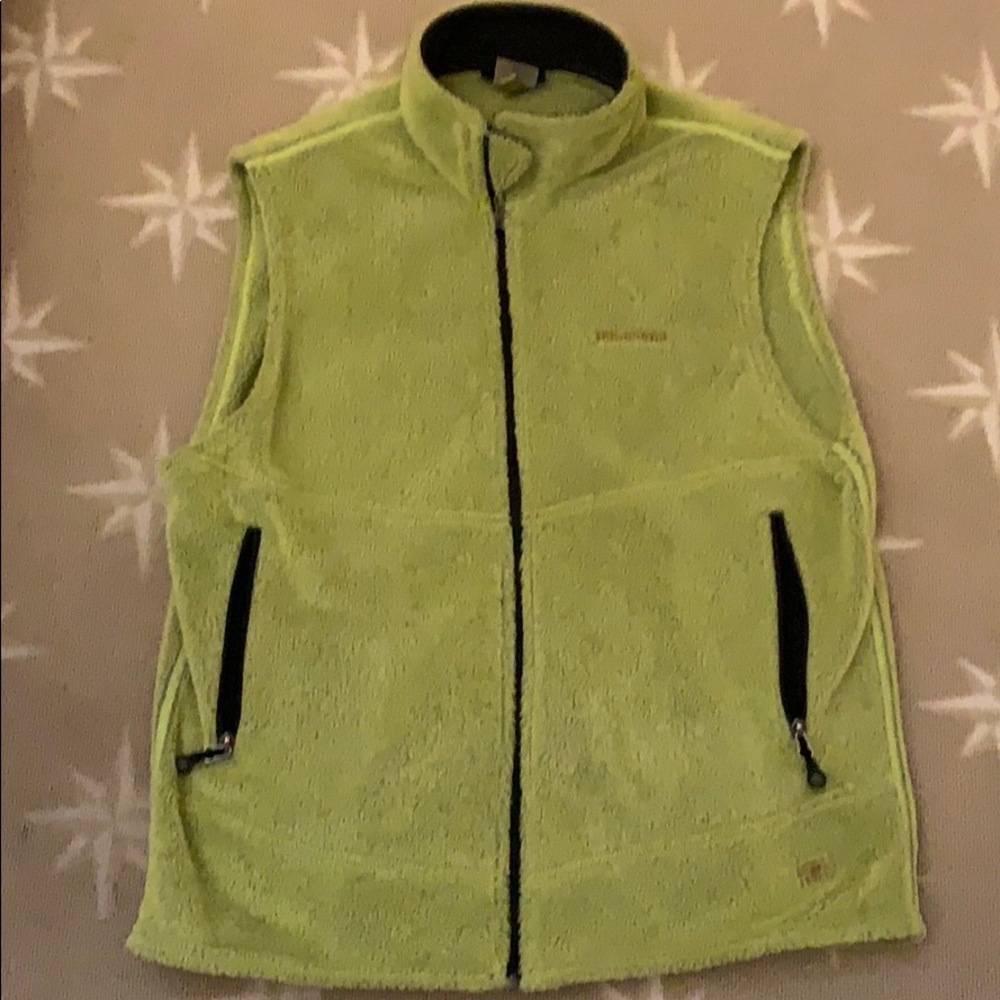 Patagonia green synchilla R-X vest large